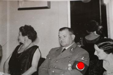 old photo - Rudolf Hess, Ernst Röhm as a guest at a banquet